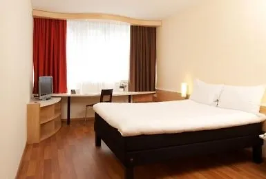 Ibis Hotel