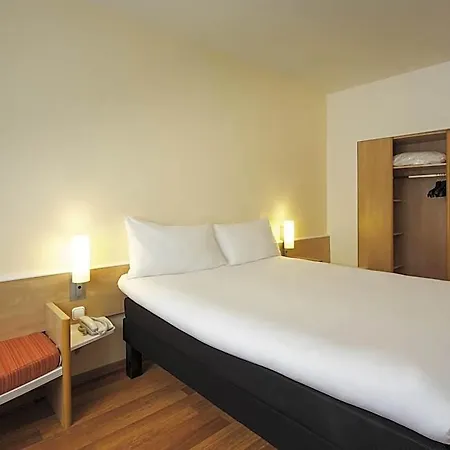 Ibis Hotel
