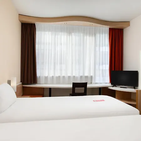Ibis 3* بودابست