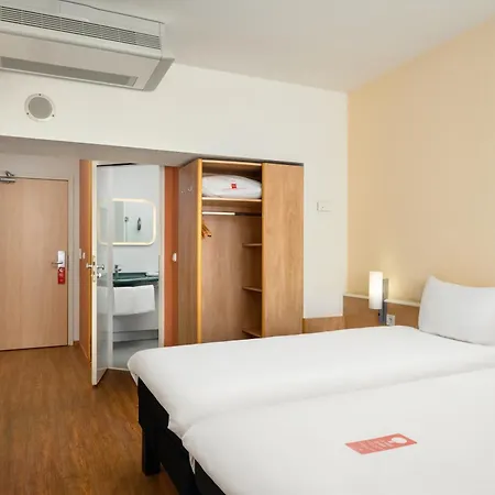 Ibis فندق بودابست