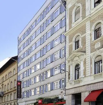 Hotel Ibis 3*