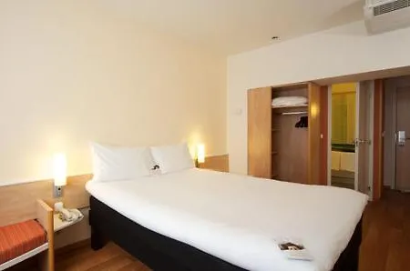 Ibis Hotel