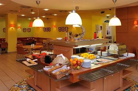 Hotel Ibis 3*
