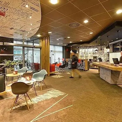 Ibis Otel