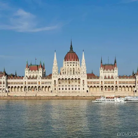 Szálloda Ibis 3*