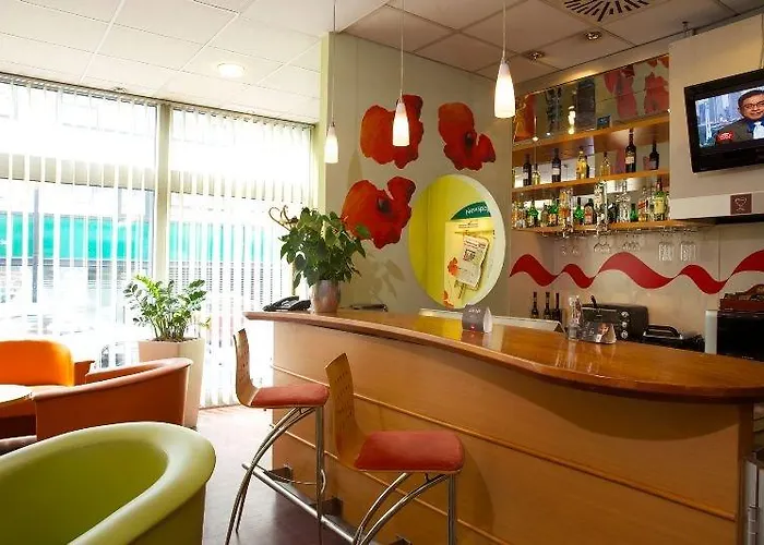 Ibis Hotel 3*