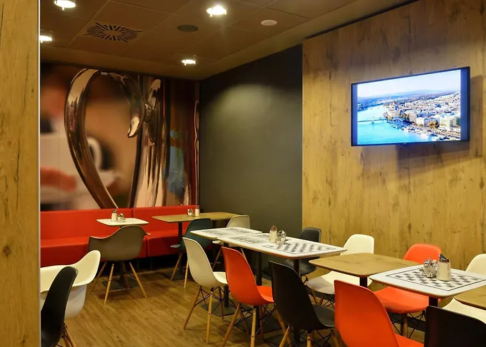 Hotel Ibis 3*