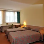 Ibis 3*